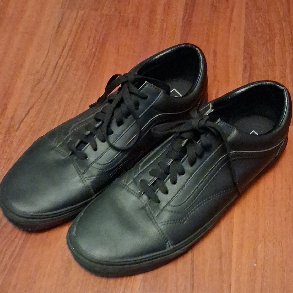 Vans Triple Black Leather Men's Shoes Size 13